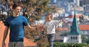 otac-i-dete-veliki-grad