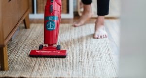 usisivač-tepih-staza
