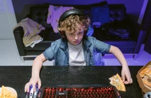 gaming-računar-dete