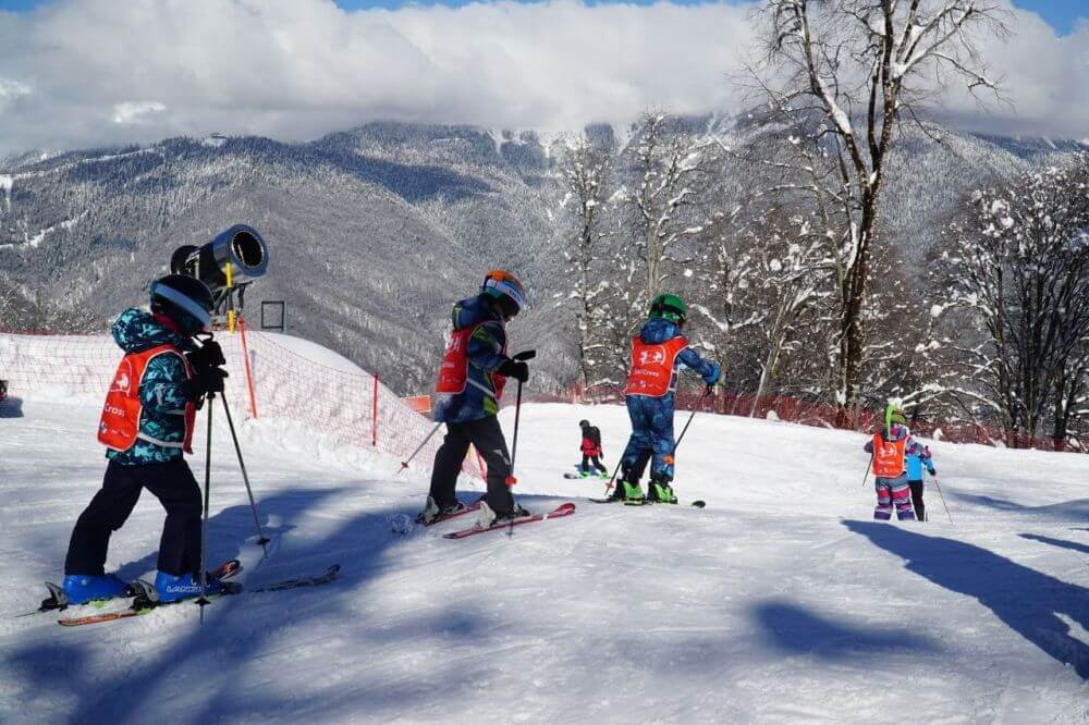 deca-skijaju (1)